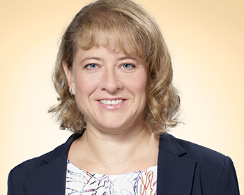 zur Vergrößerungsansicht des Bildes: Portrait: Anja Richter; Quelle: eureos gmbh steuerberatungsgesellschaft rechtsanwaltsgesellschaft