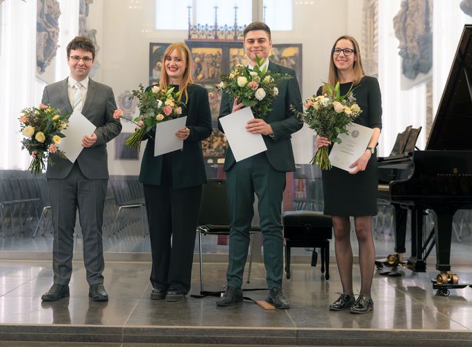 Ausgezeichnet für herausragende Dissertationen (v.l.n.r.): Markus Gentzsch, Sophie Jendro, Fabian Kieß und Annika Obert. Foto: Swen Reichhold.