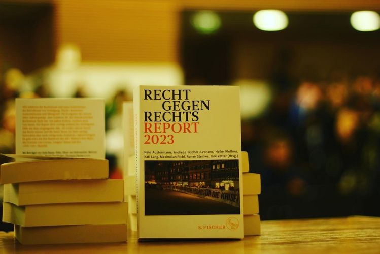 Cover "Recht gegen rechts - Report 2023", Foto: Anna Languth