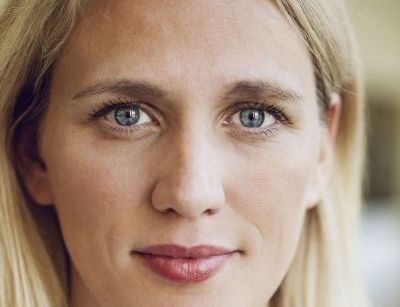 Prof. Dr. Elisa Hoven
